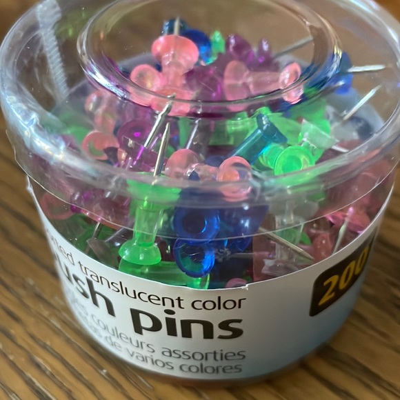 Push Pins 179 Assorted Translucent Color - Picture 1 of 2